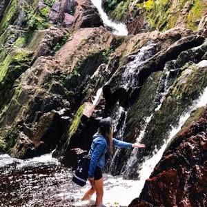 Meet your Posher, Julia